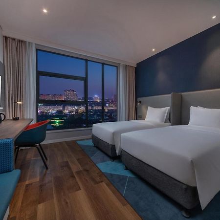 Holiday Inn Express Kaifeng City Center By Ihg Kültér fotó