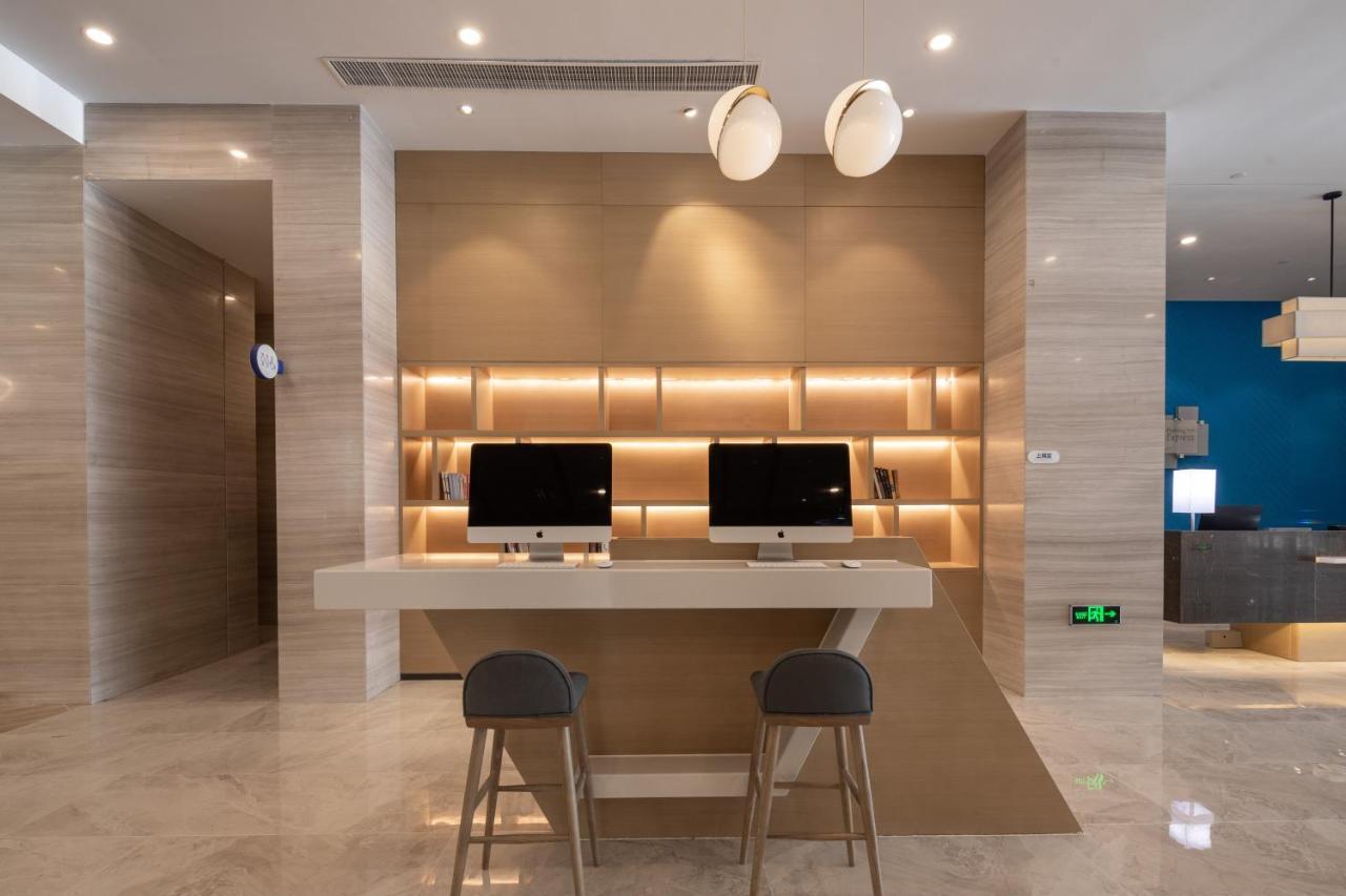 Holiday Inn Express Kaifeng City Center By Ihg Kültér fotó