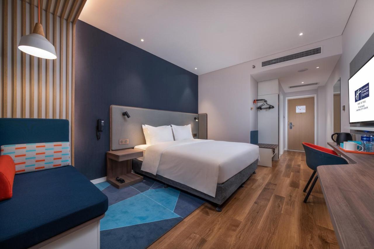Holiday Inn Express Kaifeng City Center By Ihg Kültér fotó